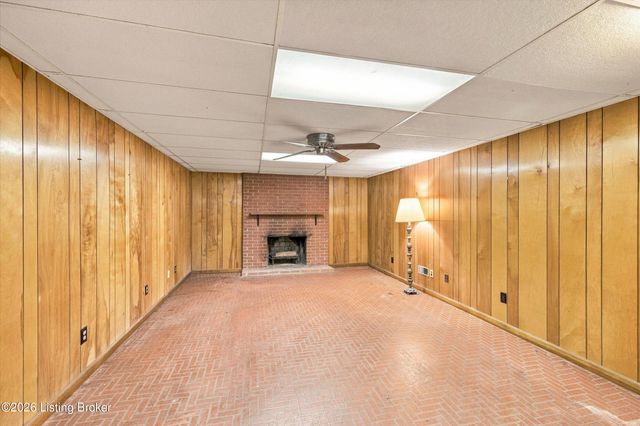 8110 Old Gate Rd, Louisville, KY 40241