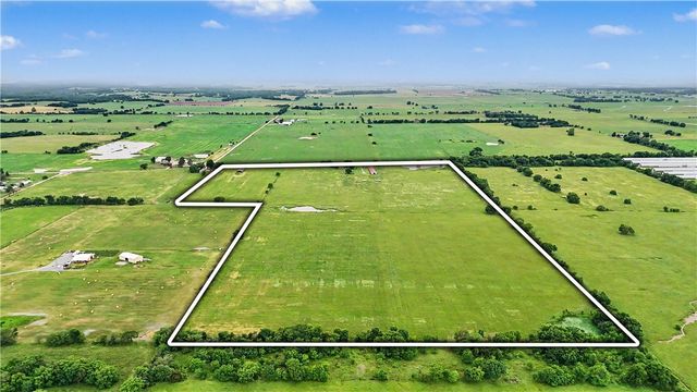 9858 State Line Road, Maysville, AR 72747