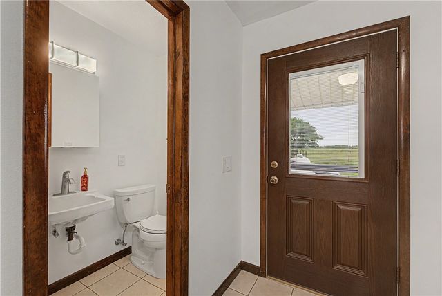 9858 State Line Road, Maysville, AR 72747