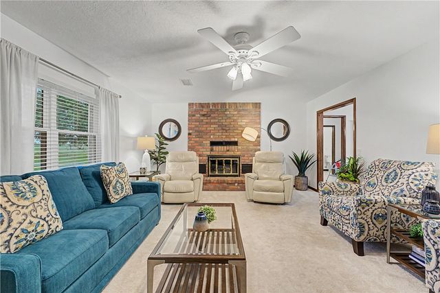 9858 State Line Road, Maysville, AR 72747
