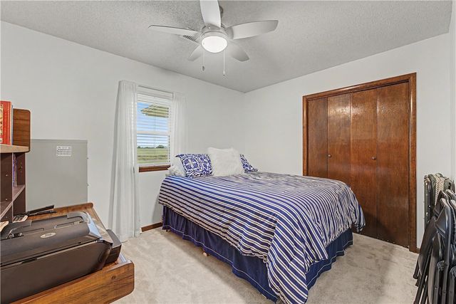 9858 State Line Road, Maysville, AR 72747