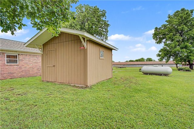 9858 State Line Road, Maysville, AR 72747