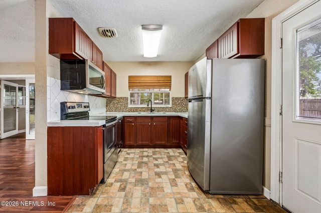 6608 GRANVILLE Place, Jacksonville, FL 32205