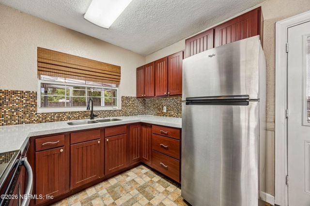 6608 GRANVILLE Place, Jacksonville, FL 32205