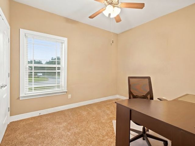 207 Glen Oaks Drive, Dothan, AL 36301
