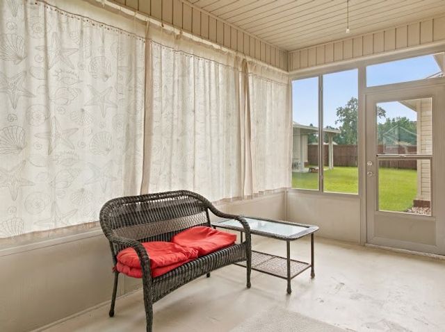 207 Glen Oaks Drive, Dothan, AL 36301