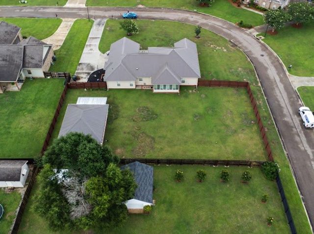 207 Glen Oaks Drive, Dothan, AL 36301