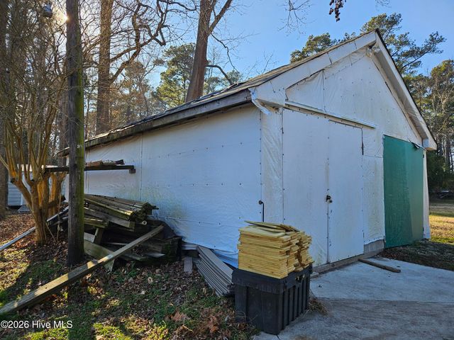 1213 Crawford Street, Elizabeth City, NC 27909