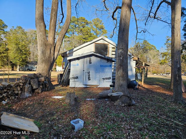 1213 Crawford Street, Elizabeth City, NC 27909