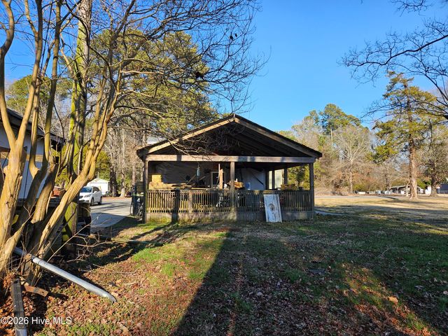 1213 Crawford Street, Elizabeth City, NC 27909