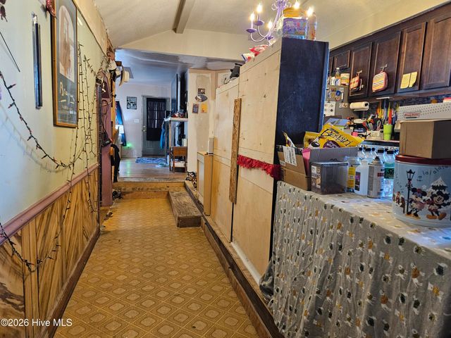 1213 Crawford Street, Elizabeth City, NC 27909