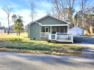 1213 Crawford Street, Elizabeth City, NC 27909
