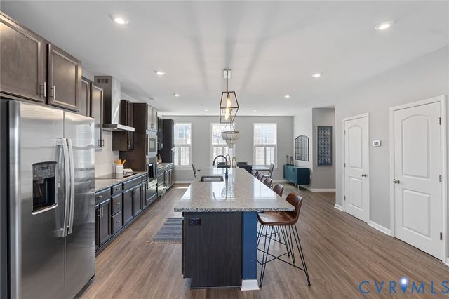 216 Brattice Dr, Midlothian, VA 23114