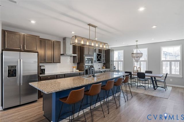 216 Brattice Dr, Midlothian, VA 23114