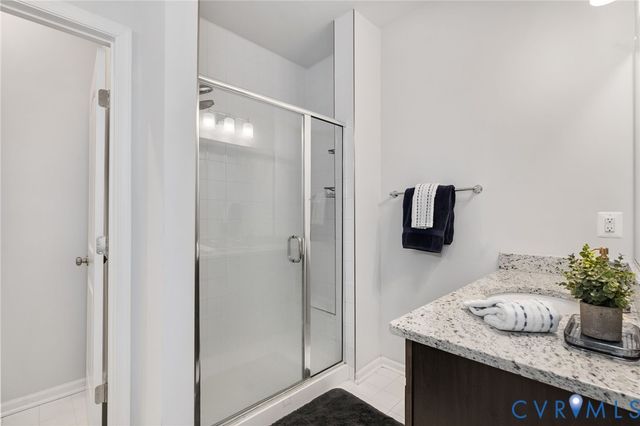 216 Brattice Dr, Midlothian, VA 23114