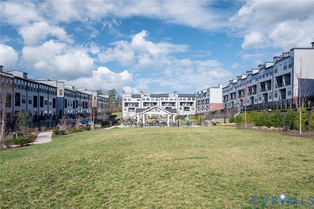 216 Brattice Dr, Midlothian, VA 23114