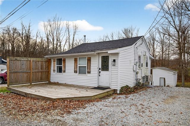 4849 Presidential Drive, Geneva On The Lake, OH 44041