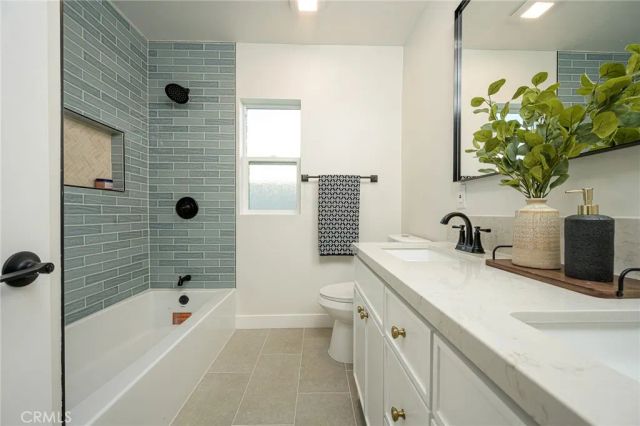 4155 Rose Avenue, Long Beach, CA 90807