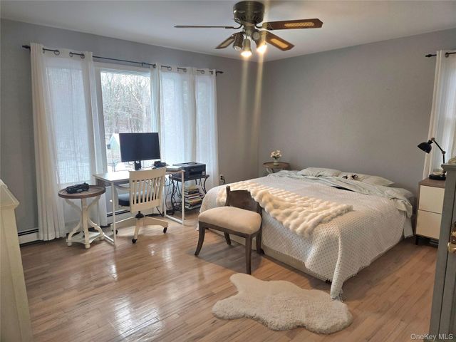 22 Rustic Road, Yaphank, NY 11980