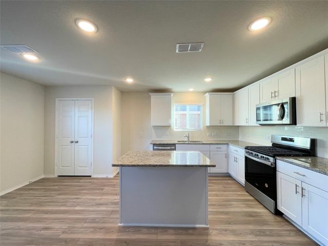 16020 Rein Avenue, Haslet, TX 76052