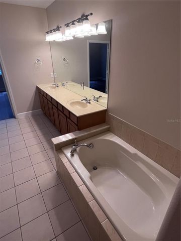 8280 VIA VIVALDI, Orlando, FL 32836