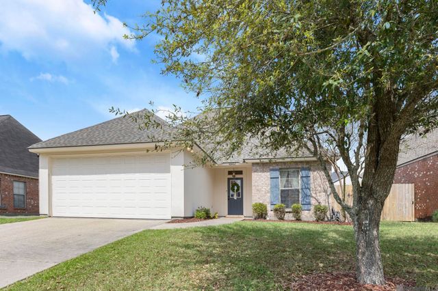 40462 Cross Creek Ave, Gonzales, LA 70737