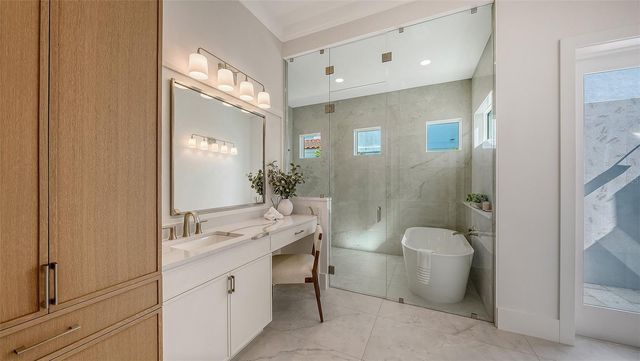 1521 S LAKE SHORE DRIVE, Sarasota, FL 34231