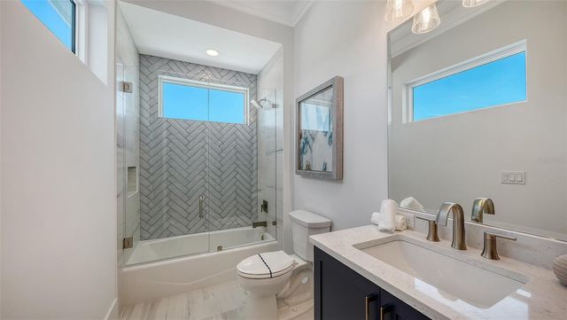 1521 S LAKE SHORE DRIVE, Sarasota, FL 34231