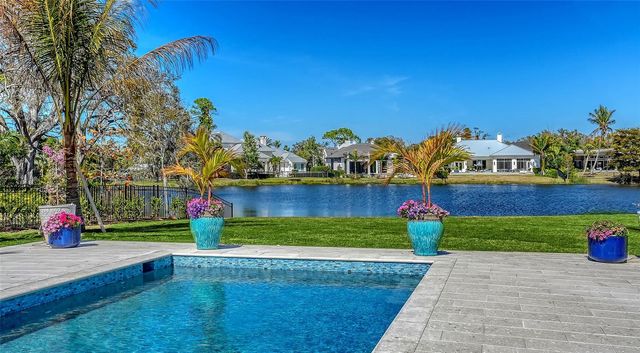 1521 S LAKE SHORE DRIVE, Sarasota, FL 34231