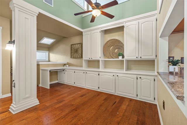 17490 Meandering Way 404, Dallas, TX 75252