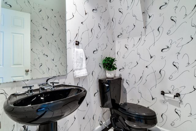23 Powder Hill Way 23, Westborough, MA 01581