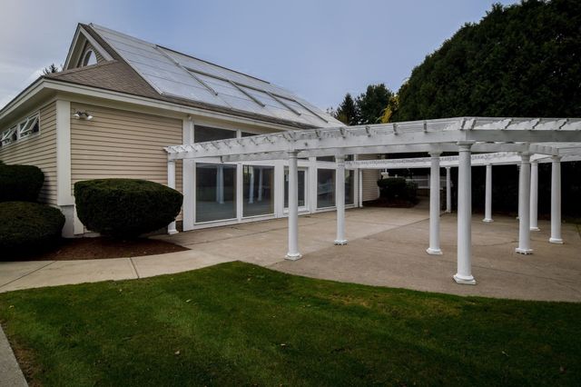 23 Powder Hill Way 23, Westborough, MA 01581