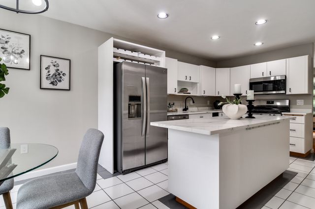 23 Powder Hill Way 23, Westborough, MA 01581