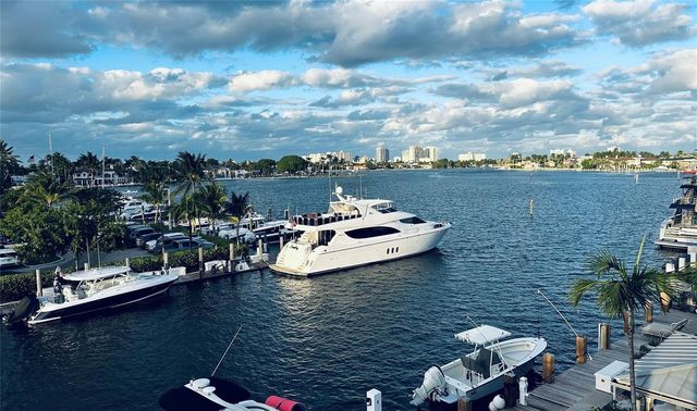 1701 12th Court, Fort Lauderdale, FL 33316