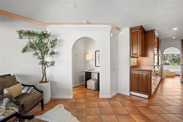 351 S JULIA CIRCLE, St Pete Beach, FL 33706