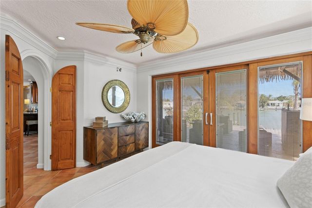 351 S JULIA CIRCLE, St Pete Beach, FL 33706