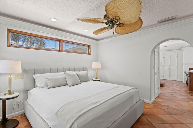 351 S JULIA CIRCLE, St Pete Beach, FL 33706