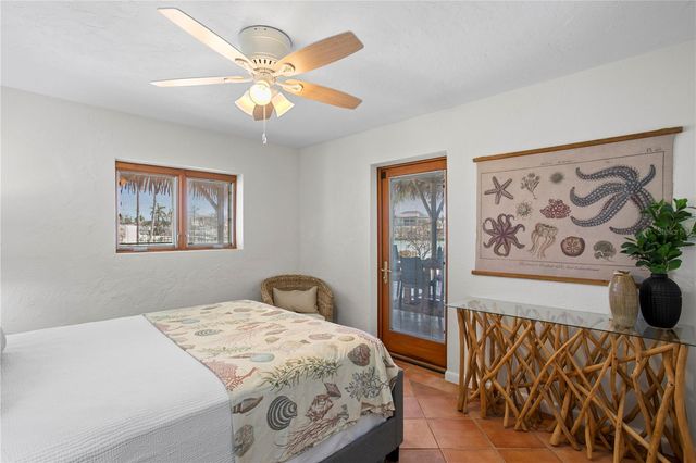 351 S JULIA CIRCLE, St Pete Beach, FL 33706