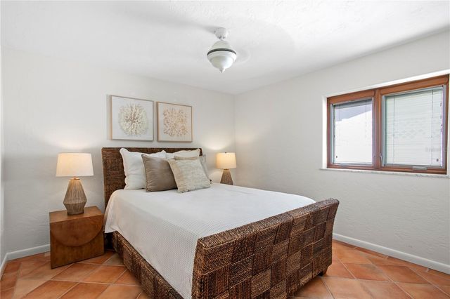 351 S JULIA CIRCLE, St Pete Beach, FL 33706