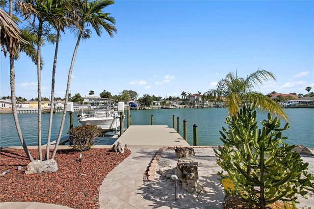 351 S JULIA CIRCLE, St Pete Beach, FL 33706