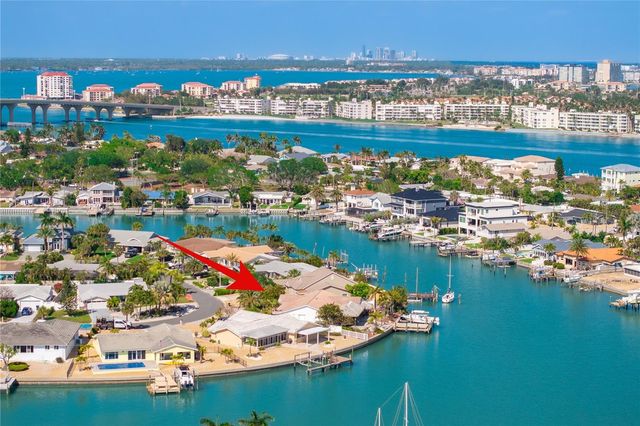 351 S JULIA CIRCLE, St Pete Beach, FL 33706