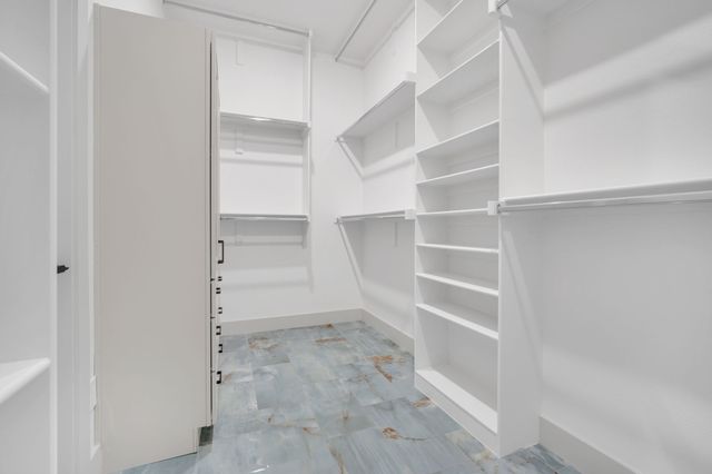 111 Barefoot Bay Boulevard, Corsicana, TX 75109