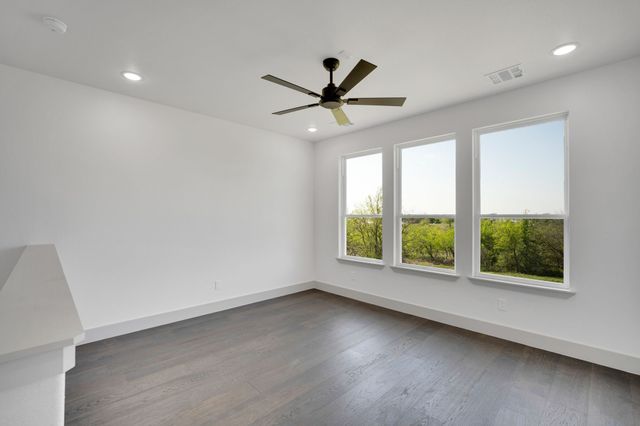 111 Barefoot Bay Boulevard, Corsicana, TX 75109