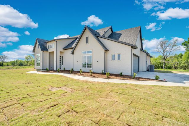 111 Barefoot Bay Boulevard, Corsicana, TX 75109