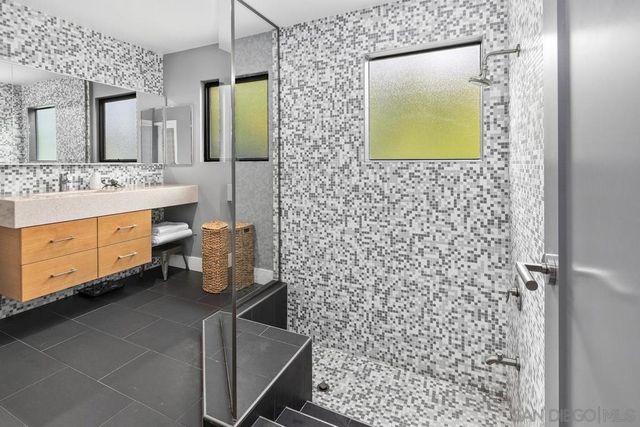 4286 Merritt Boulevard, La Mesa, CA 91941