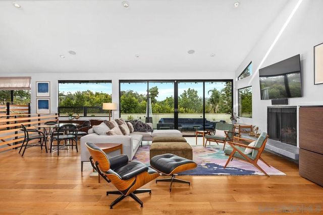 4286 Merritt Boulevard, La Mesa, CA 91941