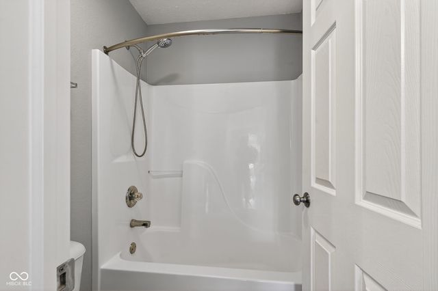 11110 Long Lake Lane, Fishers, IN 46037