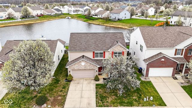 11110 Long Lake Lane, Fishers, IN 46037