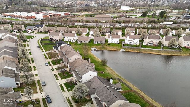 11110 Long Lake Lane, Fishers, IN 46037