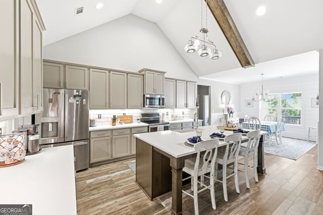 569 Maddox Road, Winder, GA 30680